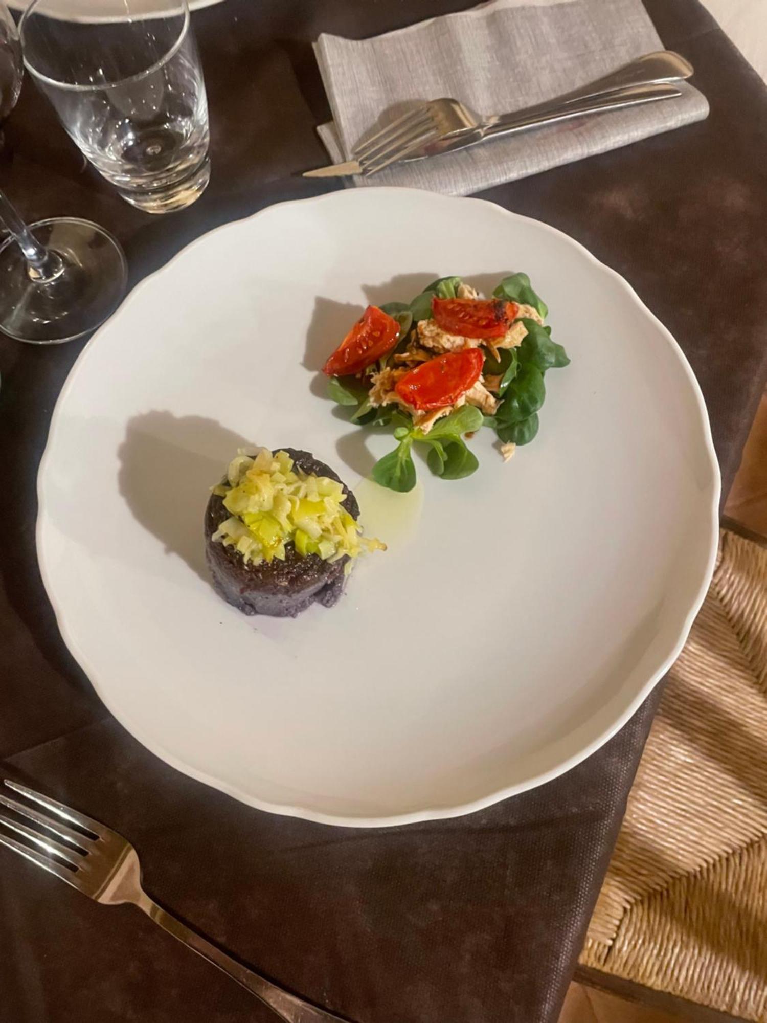 Ghigo La Locanda Di Torquato Montorgiali Esterno foto