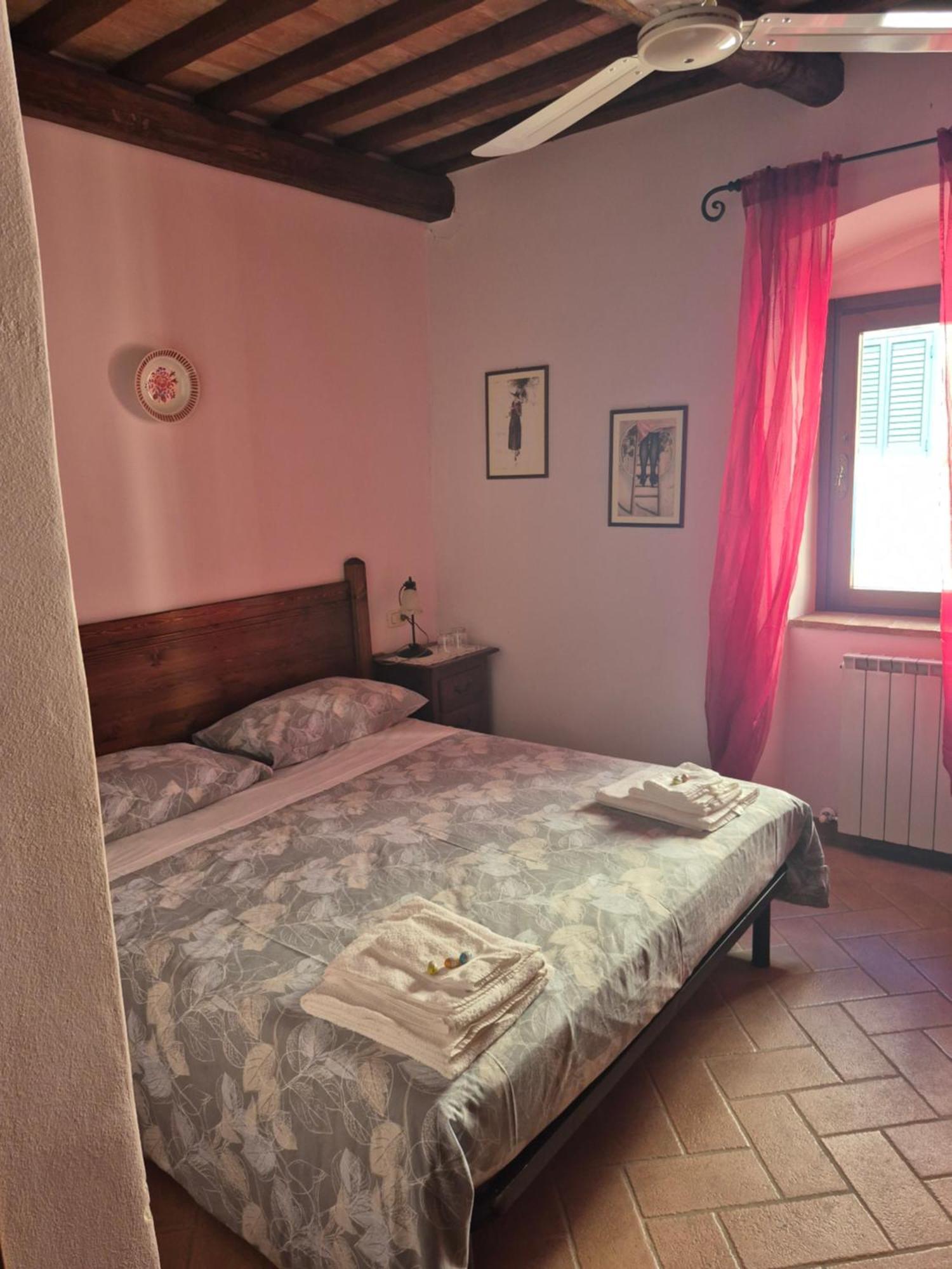 Ghigo La Locanda Di Torquato Montorgiali Esterno foto